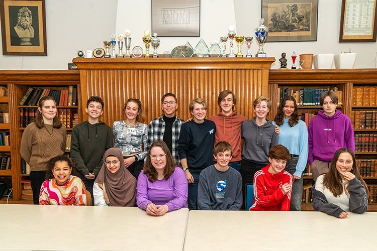 De leerlingenkrant van het Stedelijk Gym Nijmegen